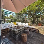 Pilgrims Rest - Nova De Cerveira - - - Al Hostel *