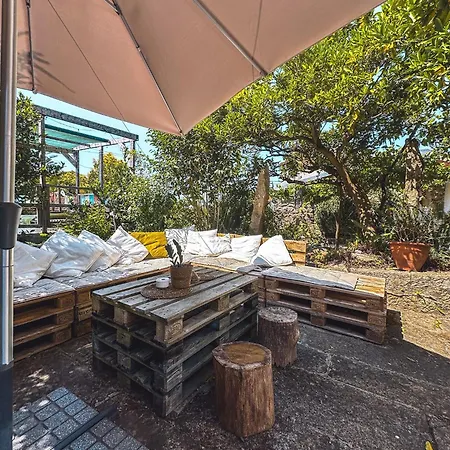 Pilgrims Rest - Nova De Cerveira - - - Al Hostel *