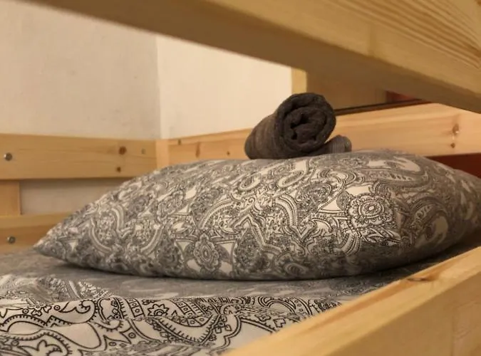 Pilgrims Rest - Nova De Cerveira - - - Al Hostel *