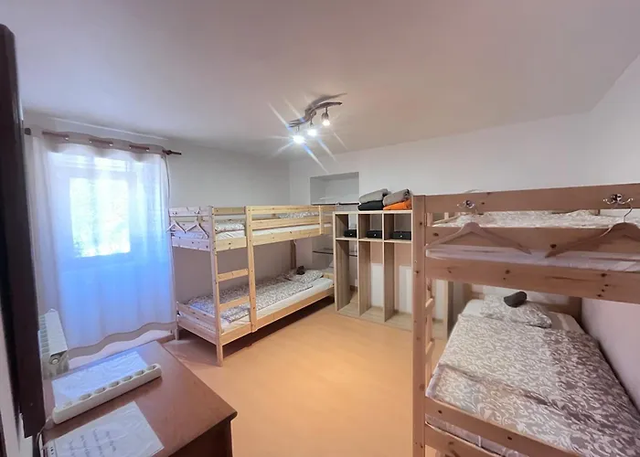 Pilgrims Rest - Nova De Cerveira - - - Al Hostel *